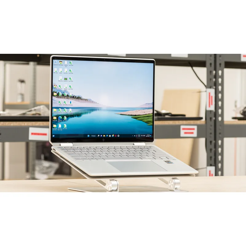 HP Spectre x360 14 - Thumbnail 3