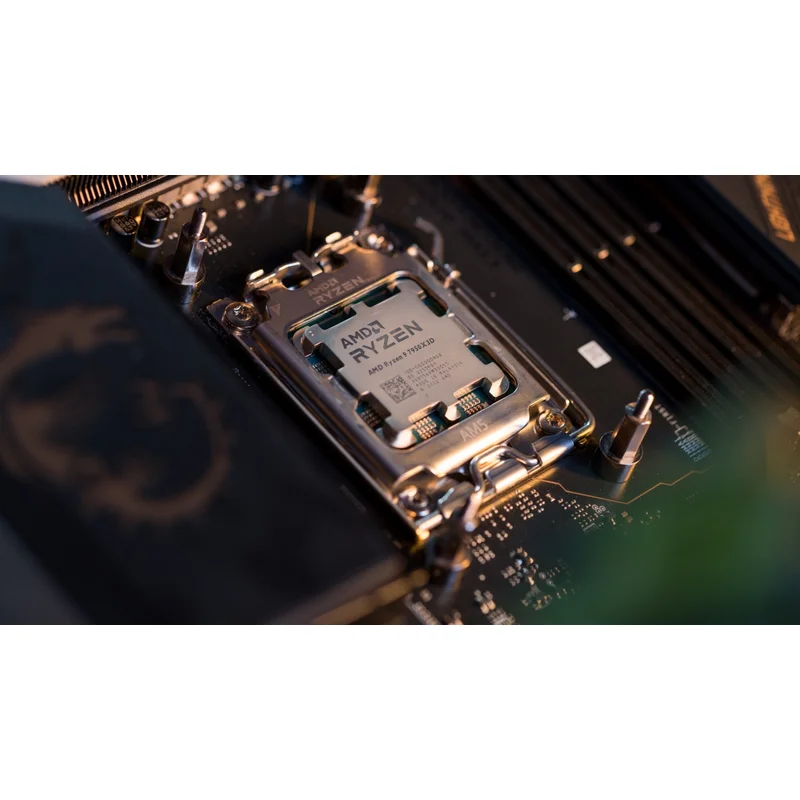 AMD Ryzen 9 7950X3D - Thumbnail 2